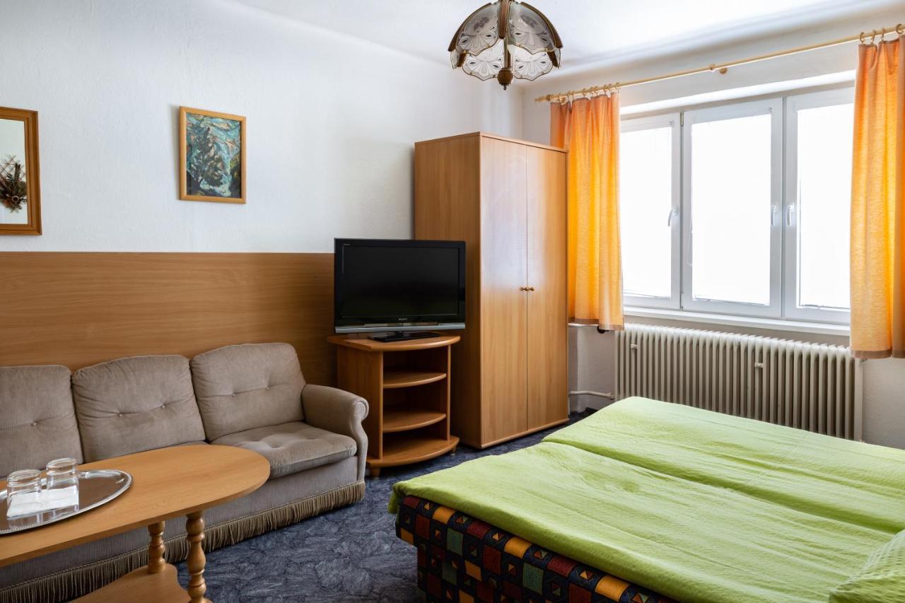 Hotel Penzion Rozalia Košice Exterior foto