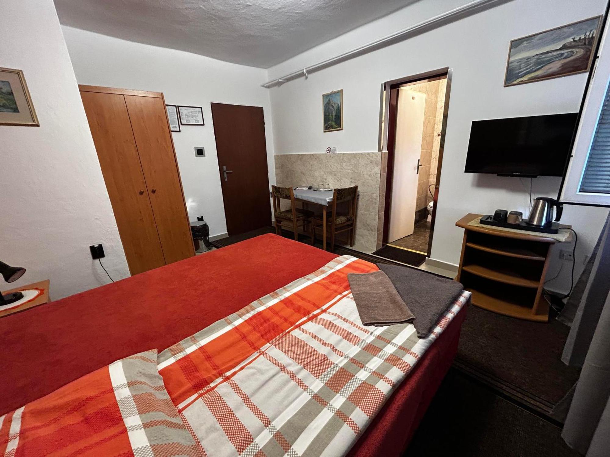 Hotel Penzion Rozalia Košice Exterior foto